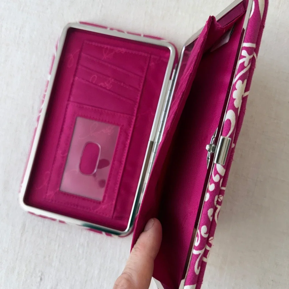 Vera Bradley Quilted Magenta White‎ Floral Double Frame Wallet Clutch 8x5